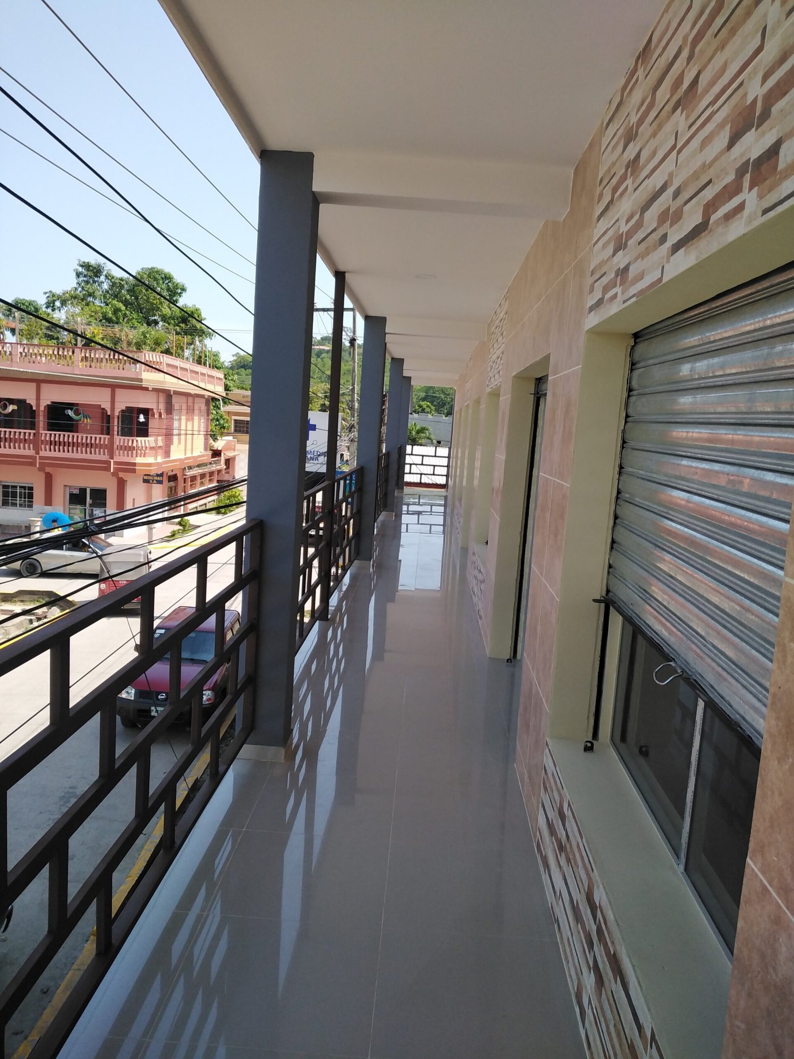 Galería de Edificio de locales, Potrerillos