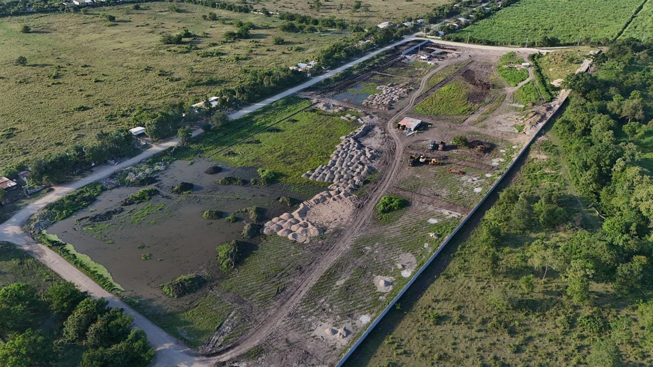 Galería de Urbanizacion La Arboleda
